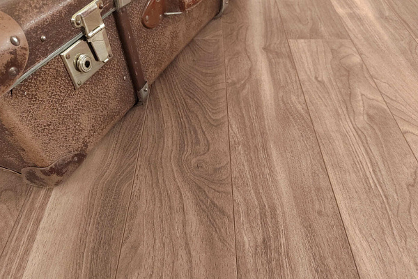 Ламинат FloorFort Walnut Tree Орех Вирджиния